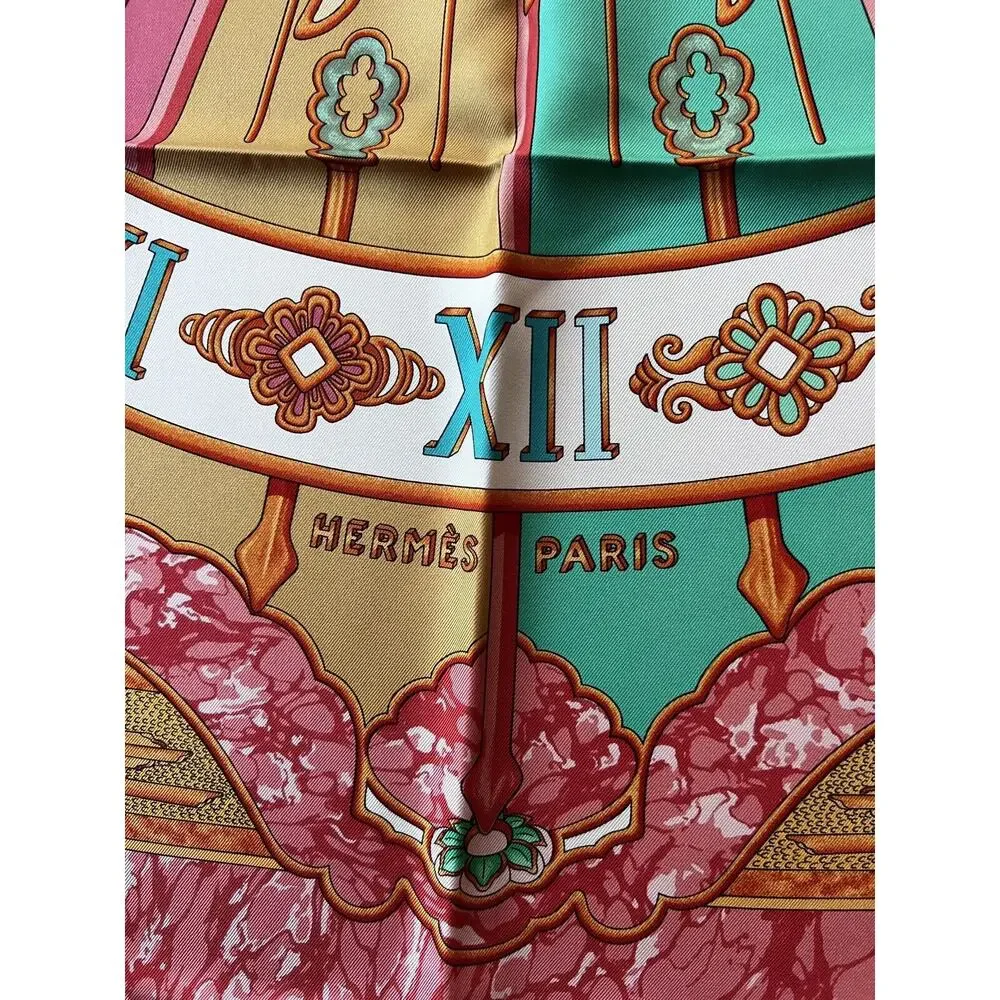 Hermès Gloria Soli Scarf 100% Silk 35.5”x35.5” NEW NWT Sun Old Money Luxury